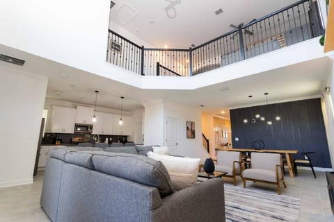 SS 9143 · Magical House Getaway - Private Pool & Amenities