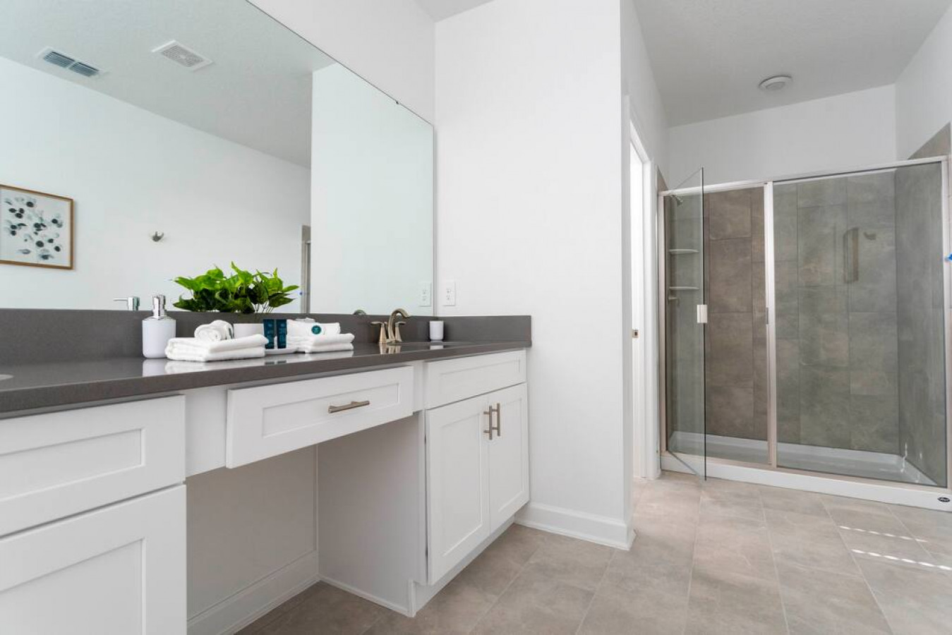 SS 9143 · Magical House Getaway - Private Pool & Amenities - Davenport