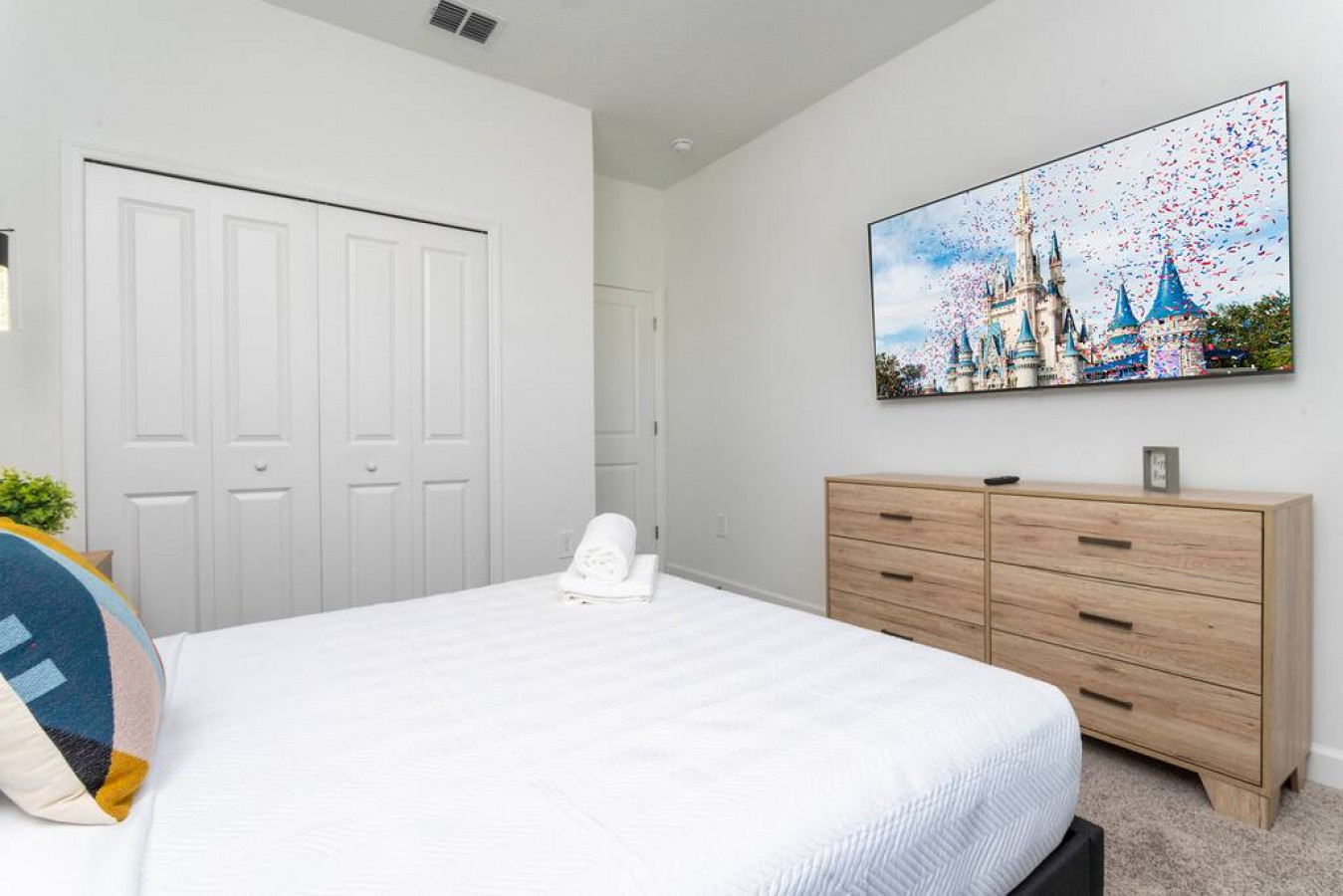 SS 9143 · Magical House Getaway - Private Pool & Amenities - Davenport