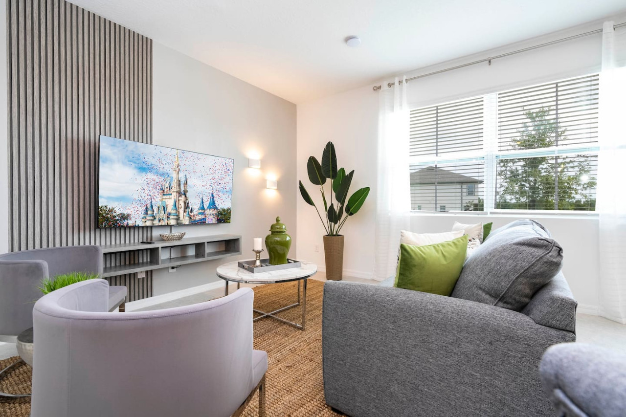 Modern Luxury House - Resort Access