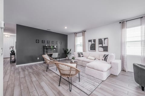 New Build - Cozy House & Game Room