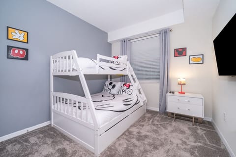 Modern Condo Near Disney