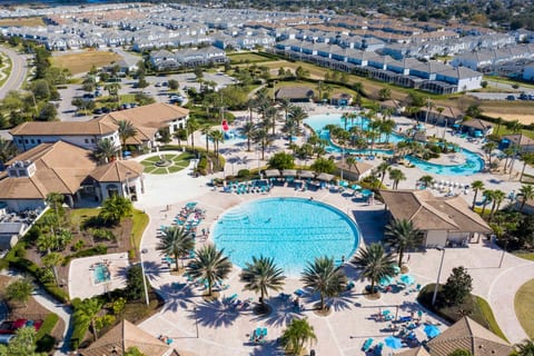 Family-Friendly Home & Pool Near Disney