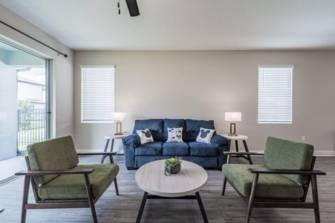 New Elegant House Gateaway - Close to Parks