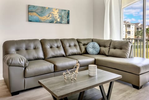 Big Condo 3 bedrooms, Pool