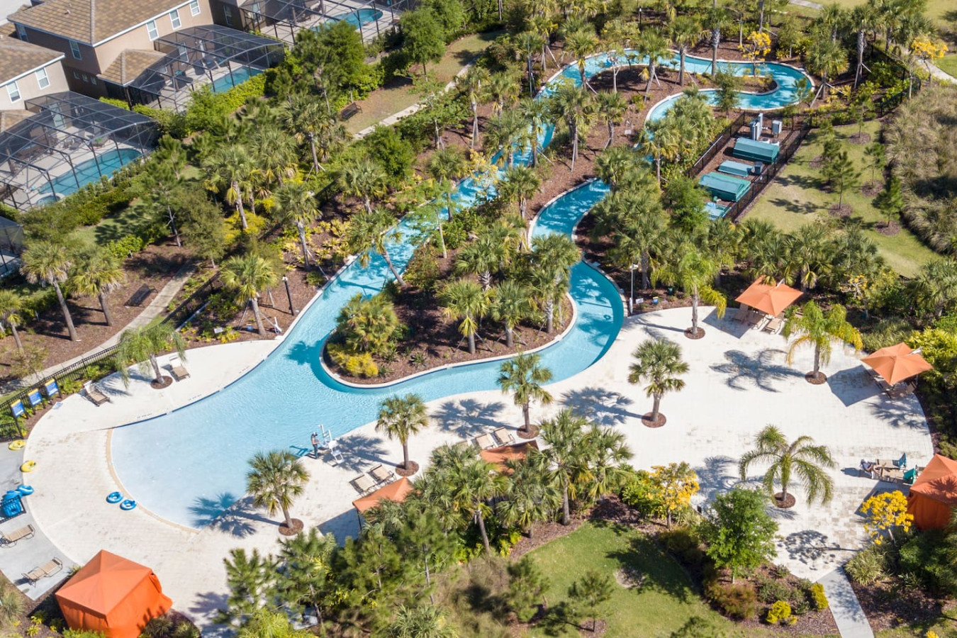 5 Bedrooms, Pool and Resort - Davenport