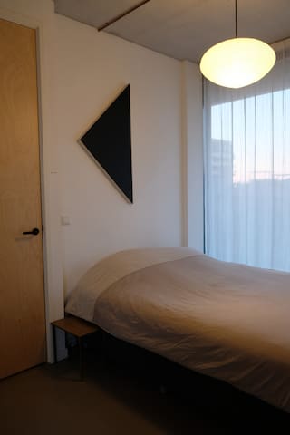Modern, stylish with great views (100m2)