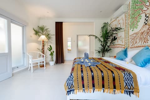 Eiwa house