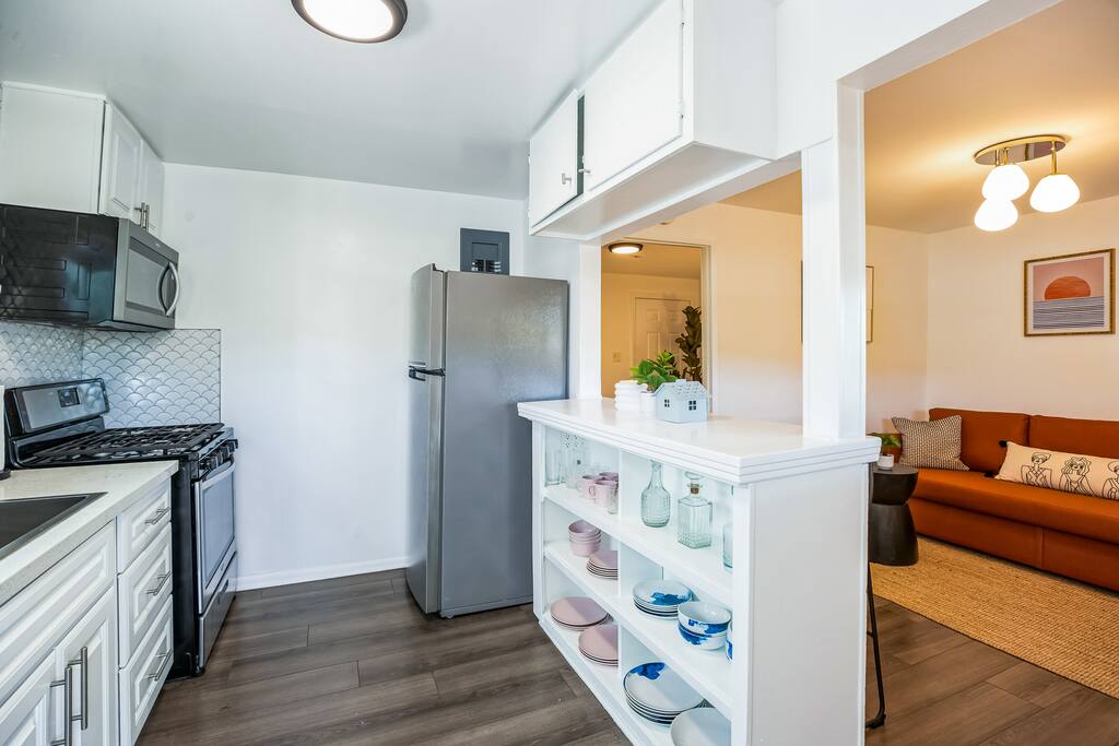 New/Central/Highland Park| EV |10min>DTLA| Dodgers