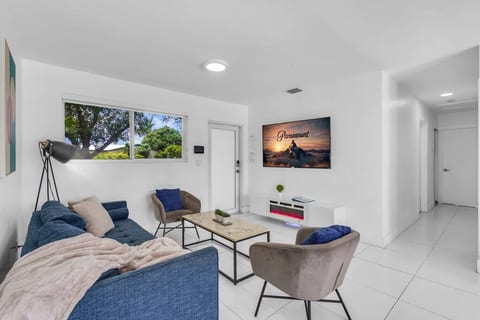 Private Pool Home & Arcades, Firepit & Mini Basket