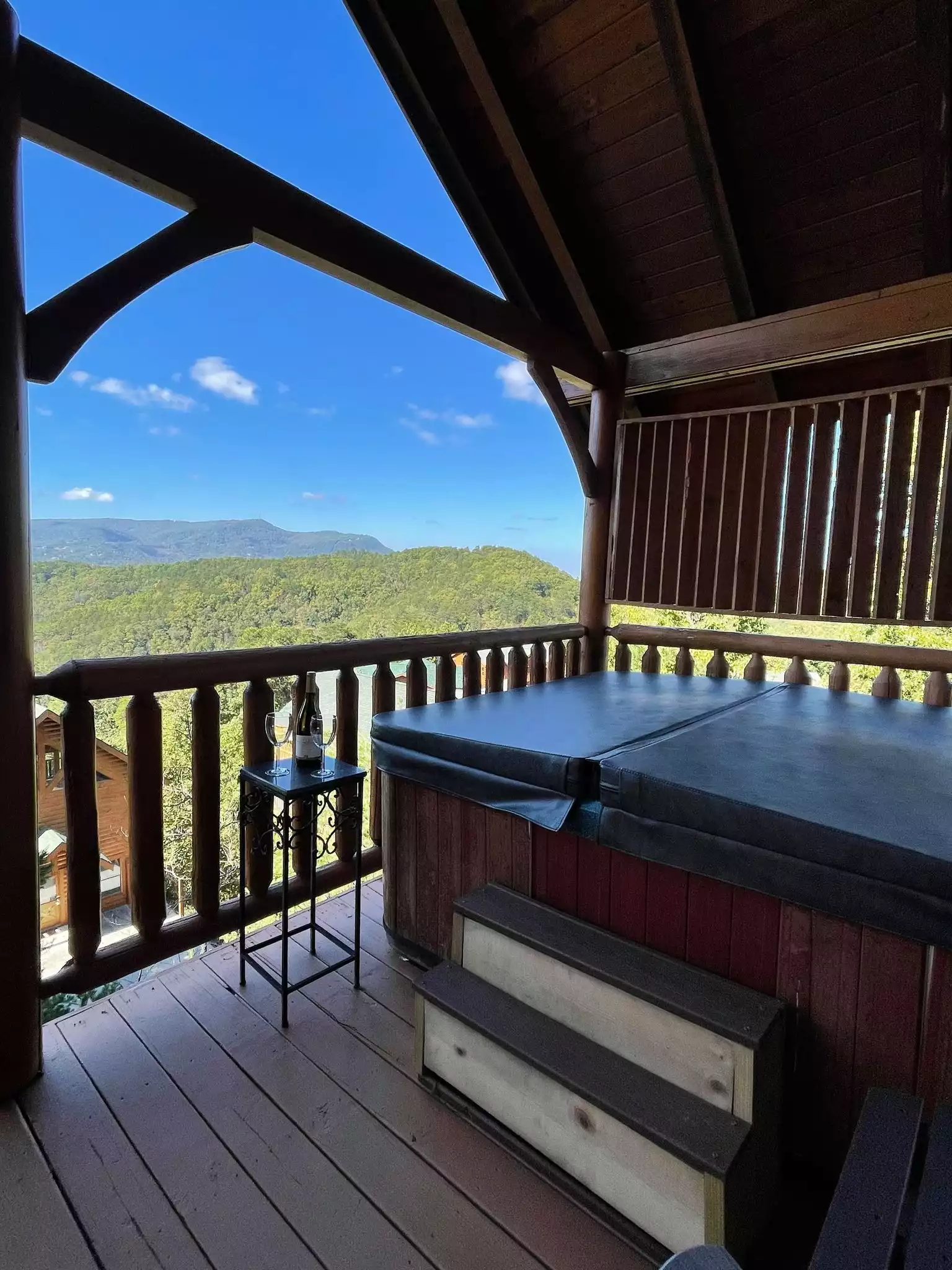 Bear Hugs Cabin Mt Sunset Views Hot Tub Pool Table - Pigeon Forge