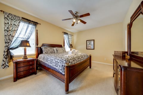 Master Bedroom / 1
Ground Floor En-suite