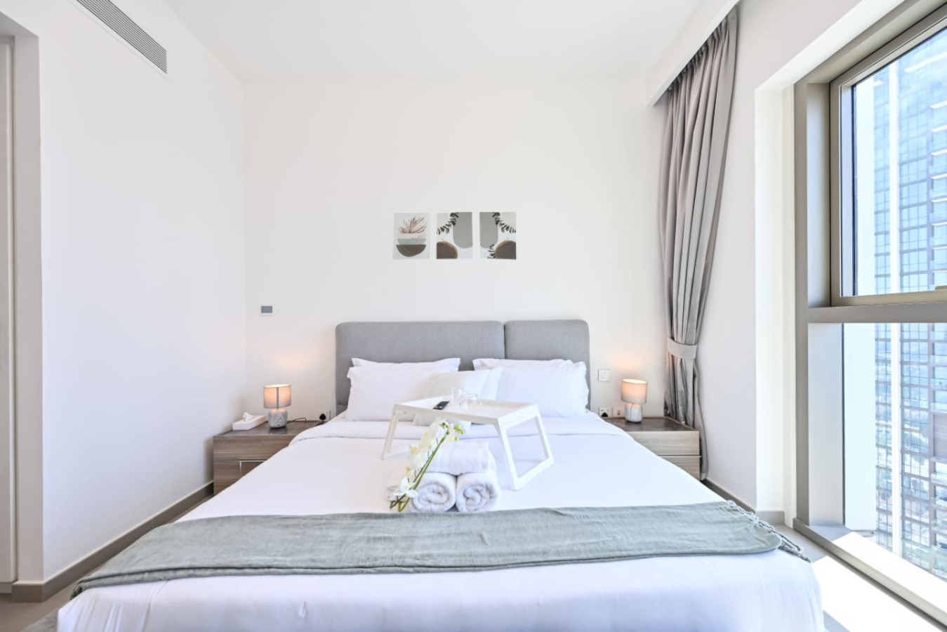 burj-khalifa-view-or-luxury-2br-or-gymandpool/