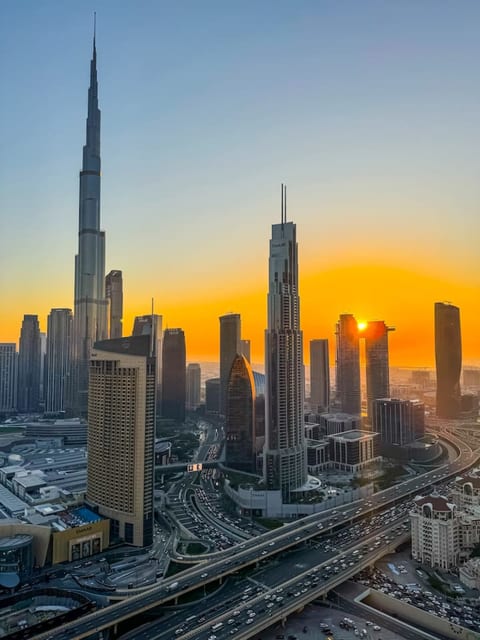 Burj Khalifa View | Luxury 2BR | Gym&Pool