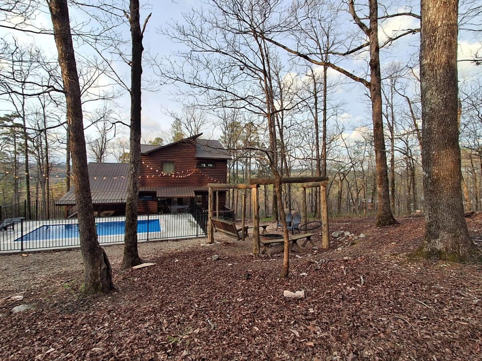 Pool & Fire Pit