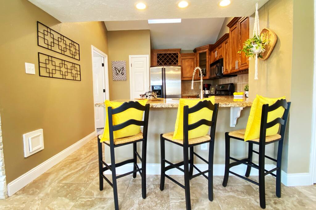 Kitchen Seating   