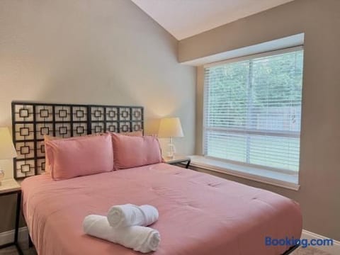 UNL-2BD Katy Stylish StayIFast Wi-Fi,Prime Locatio