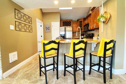 Kitchen Seating