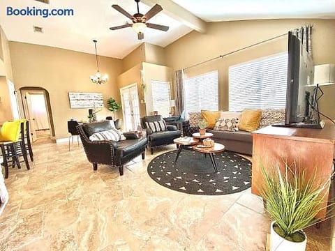 UNL-2BD Katy Stylish StayIFast Wi-Fi,Prime Locatio