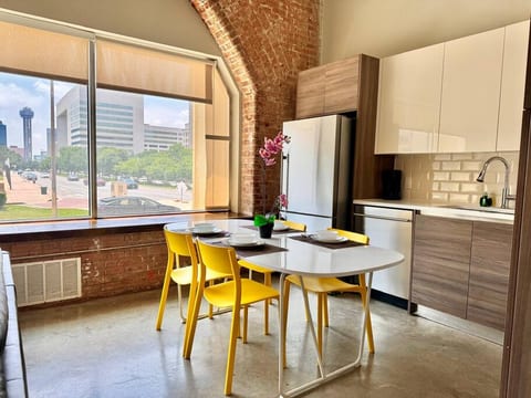2 BR 2 BT next to KB Convention Centre + Free Vale