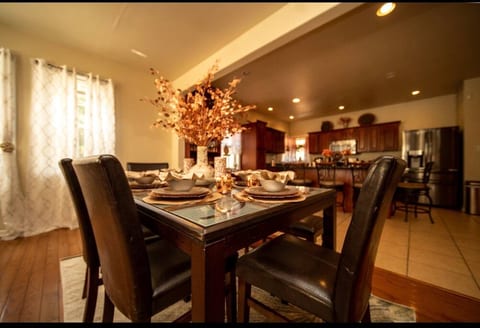Shawmont Chateau Rainbow Suite