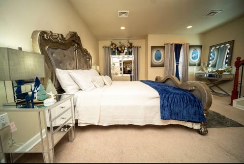 Shawmont Chateau star studded suite