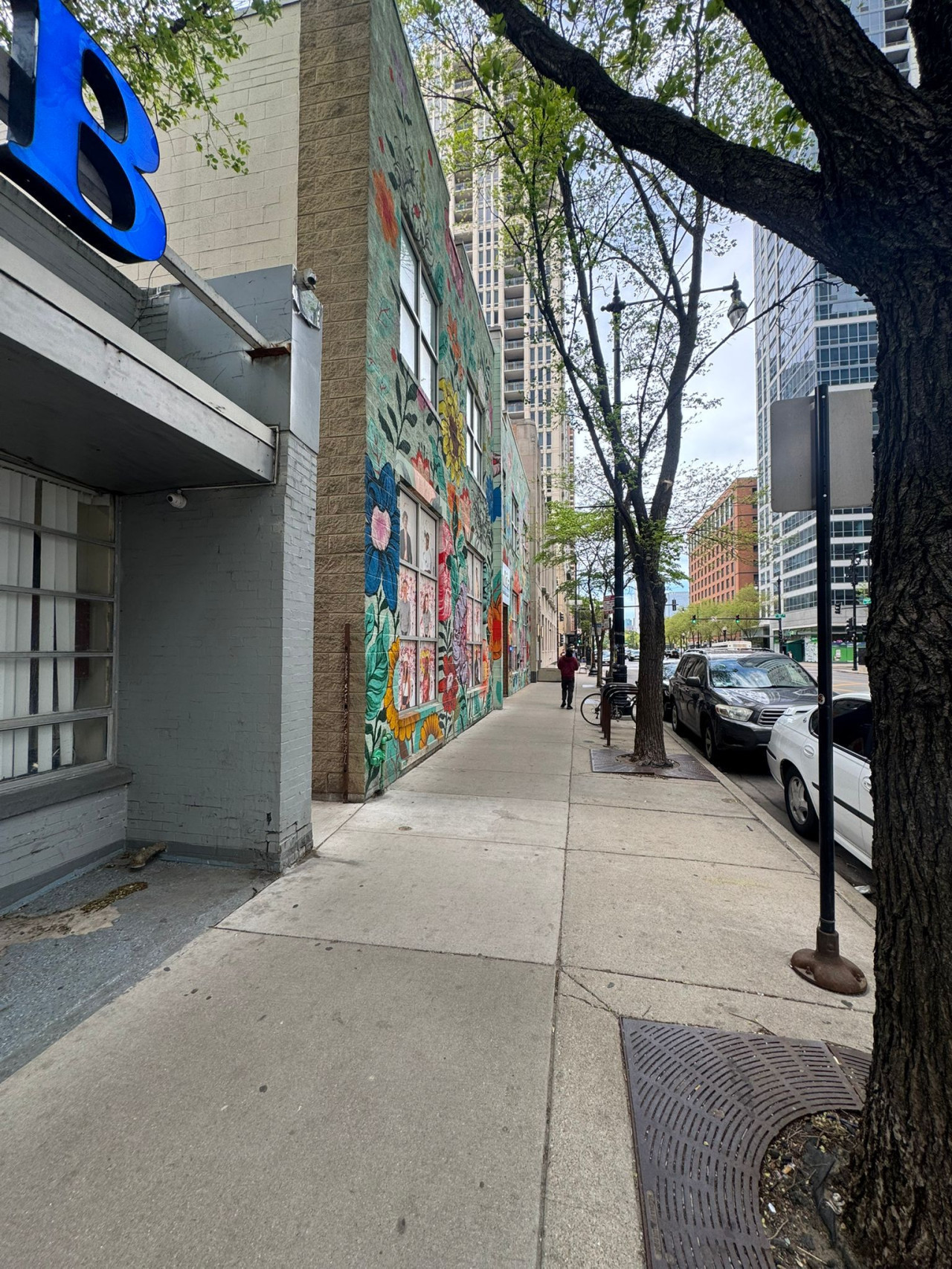 Clean & Modern • Central Location • Free Coffee!