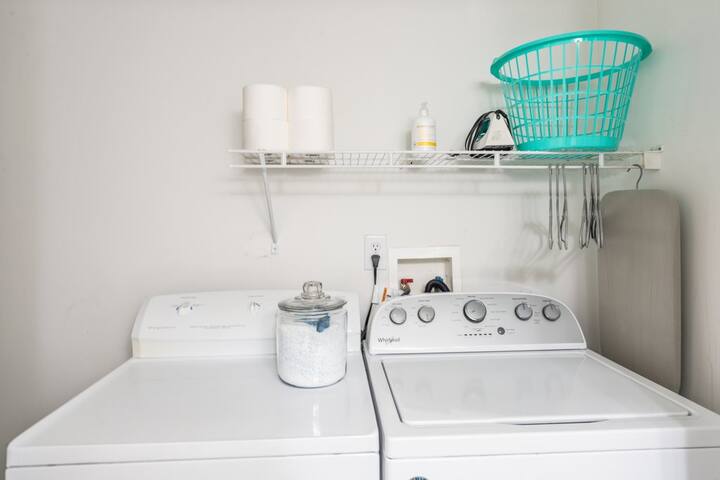 Centennial @ CB/Sleeps 8/GameRm/Island Greenway