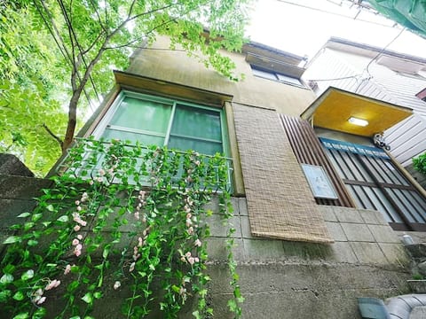 池袋駅無料送迎サービス #上野14分丨日暮里10分丨一棟貸切丨最大7名丨草山居B