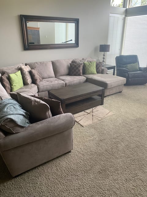 Stunning Eagle Crest Condo 
