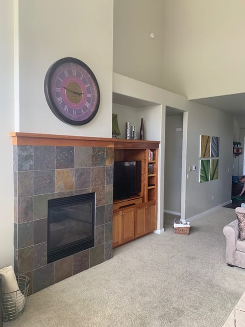 Stunning Eagle Crest Condo 