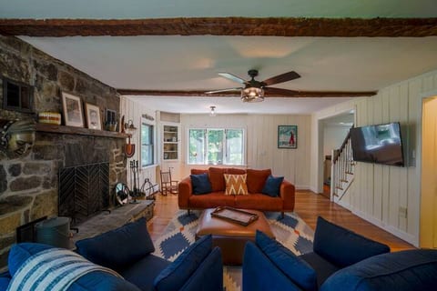Hygge House on Richmond Pond