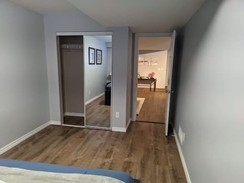 Cozy Private Queen Suite