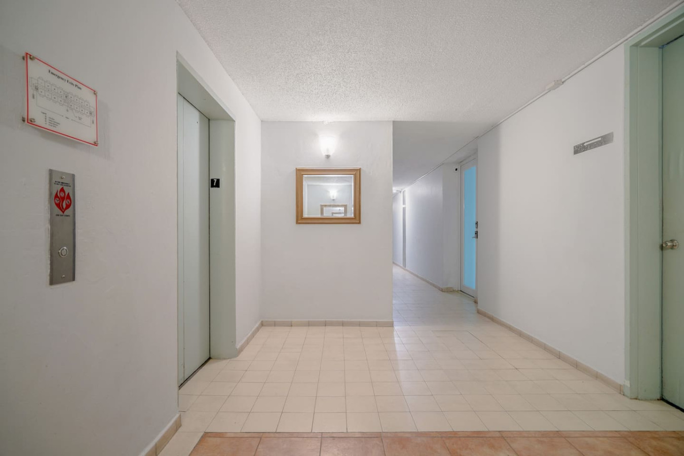 OceanSide - Pool Balcony - Carolina