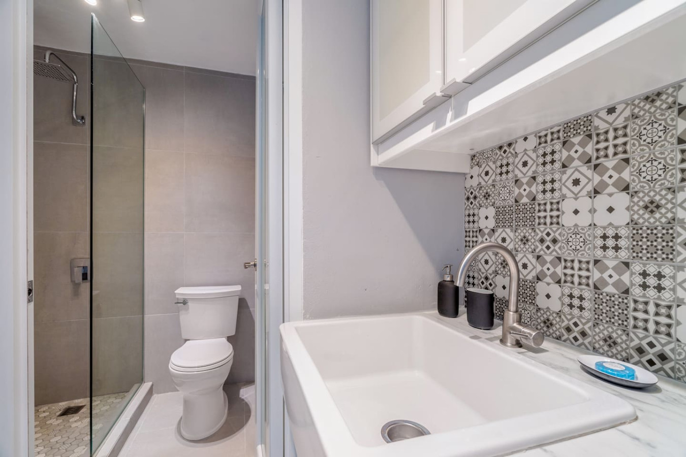 OceanSide - Pool Balcony - Carolina