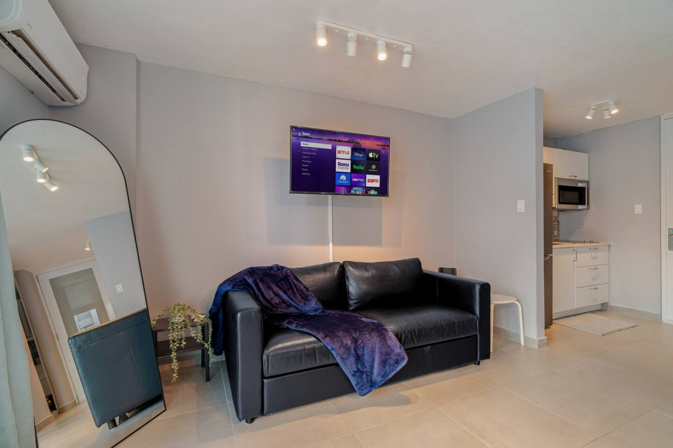 OceanSide - Pool Balcony - Carolina