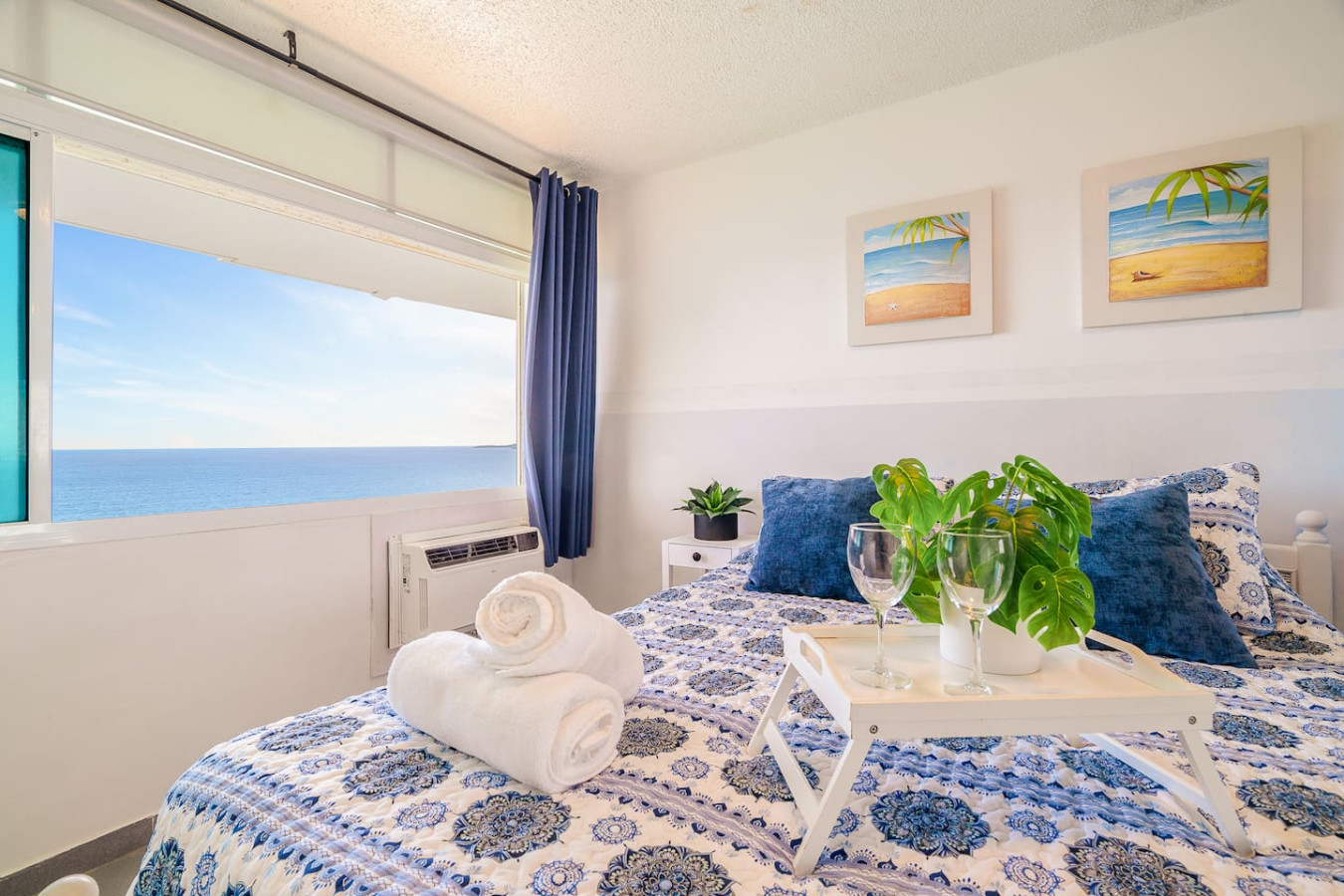 Captain’s Beachfront Luquillo Beach House