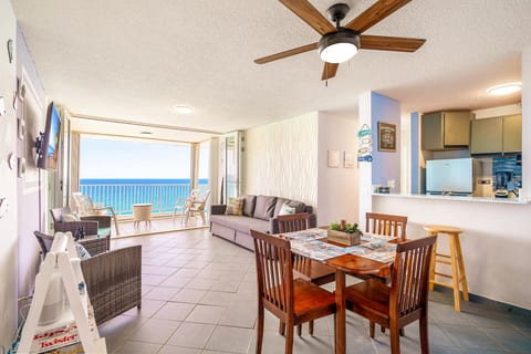 Captain’s Beachfront Luquillo Beach House