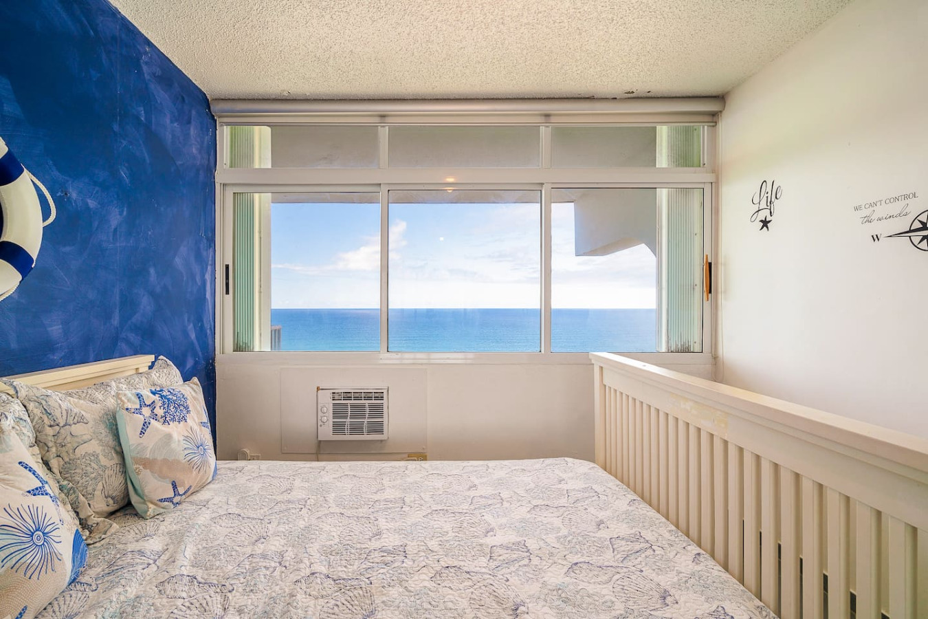 Captain’s Beachfront Luquillo Beach House