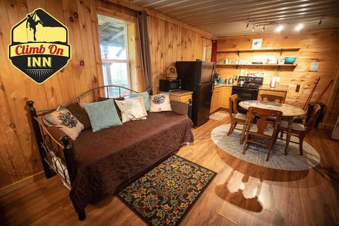 CLIMB ON INN - Apt 2 - Naturally Gorgeous- RRG