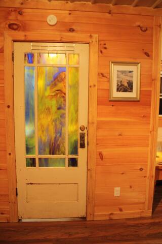 CLIMB ON INN - Apt 2 - Naturally Gorgeous- RRG