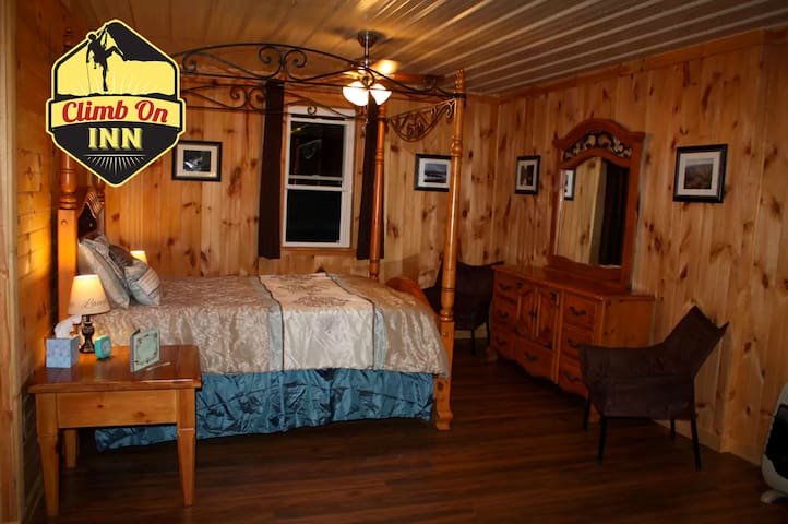 CLIMB ON INN - Apt 2 - Naturally Gorgeous- RRG
