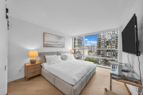 Seabird Stone - Vancouver Vacation Rental - Northern Host Rentals 