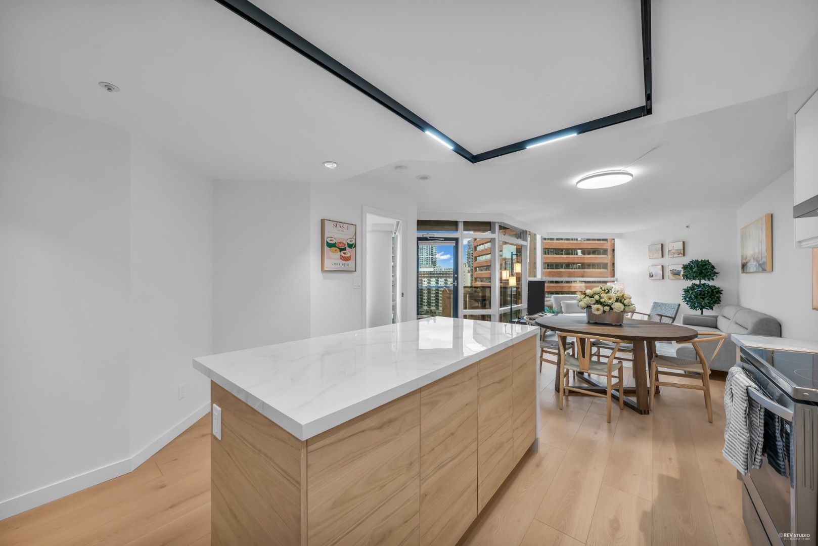 seabird-and-stone-or-bright-and-modern-2-bdrm-condo/