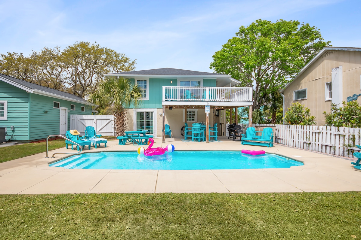entire-pool-home-steps-to-beach/
