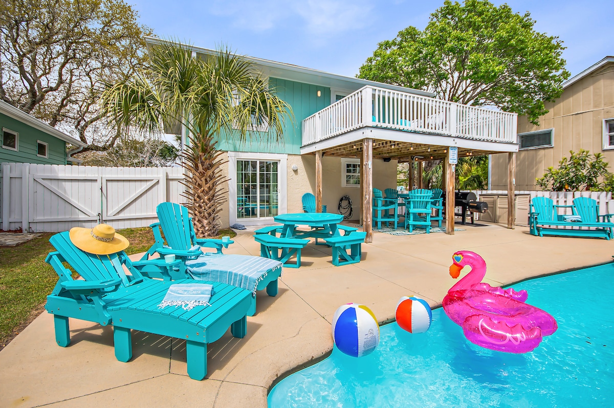 entire-pool-home-steps-to-beach/