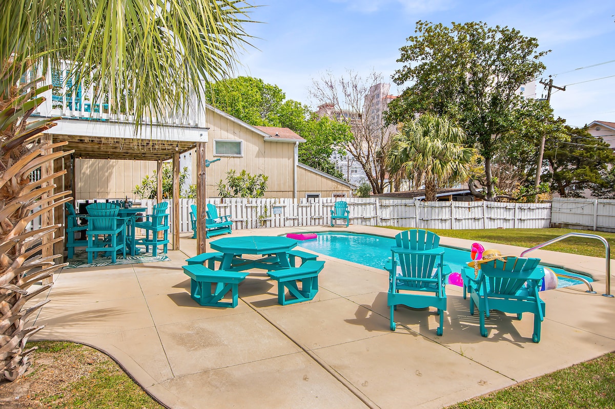entire-pool-home-steps-to-beach/