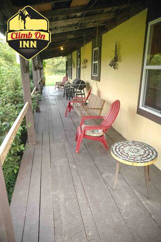 Climb On Inn ~APT 1- Explore Comfort & Nature -RRG