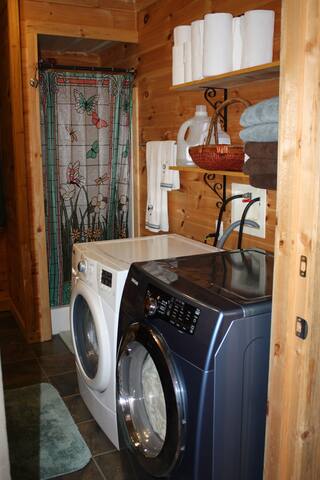 CLIMB ON INN Whole Property~ RRG-Family Reunion