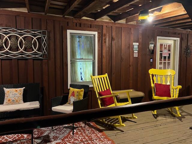 CLIMB ON INN Whole Property~ RRG-Family Reunion